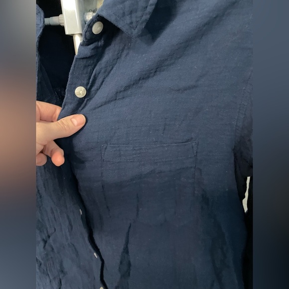 Universal Thread Womens Blue Long Sleeve Button Down‎ Shirt Size small - Picture 3 of 10